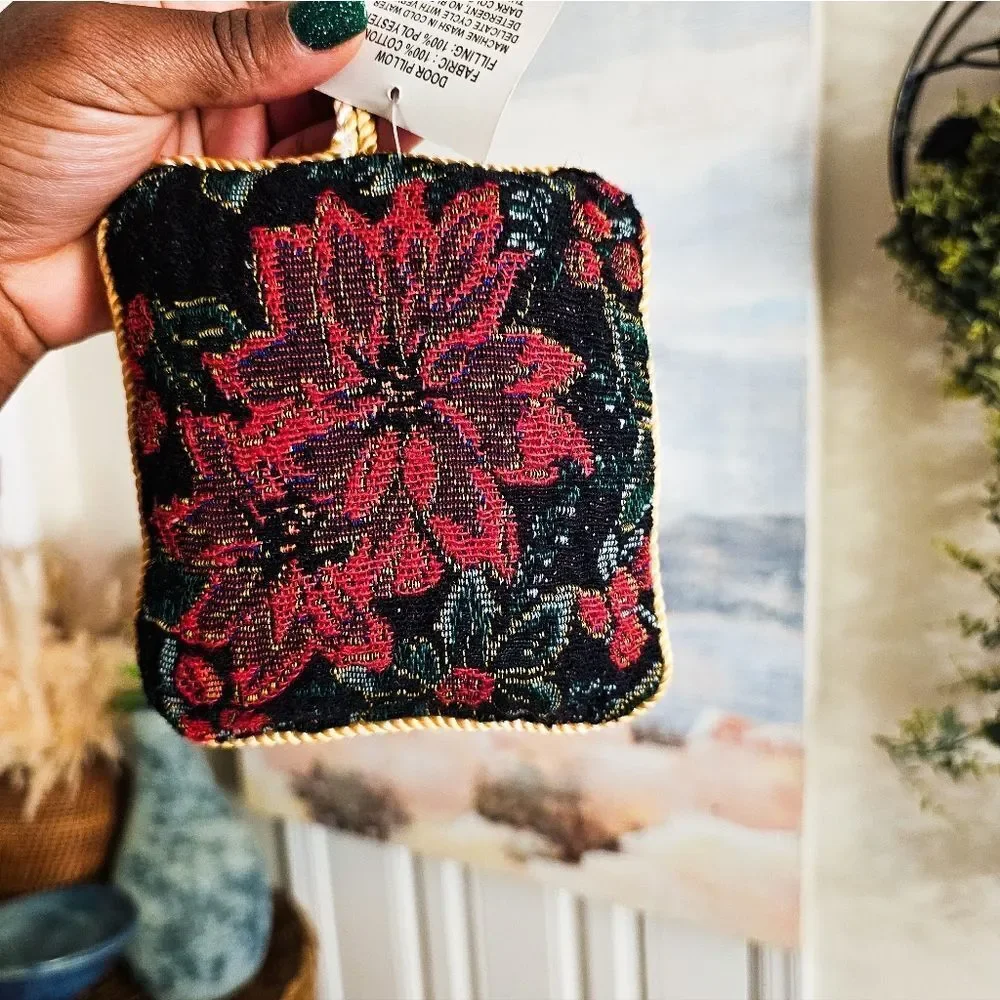 New Y2K Nicole Crafts Poinsettia Christmas Tapestry Mini Door Pillow.